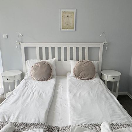 Da Vinci Guesthouse Varsjets Eksteriør bilde