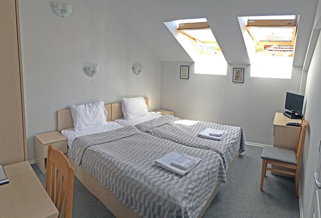 Da Vinci Guesthouse Varsjets Eksteriør bilde